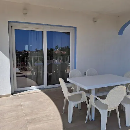 Villa Borgo Bianco 1 Con Piscina In Condivisione *