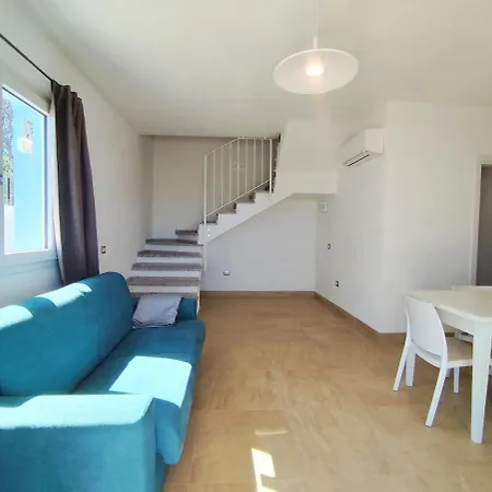 Borgo Bianco 1 With Shared Pool * Будони